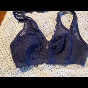 2/20$ Aerie lacy bralette